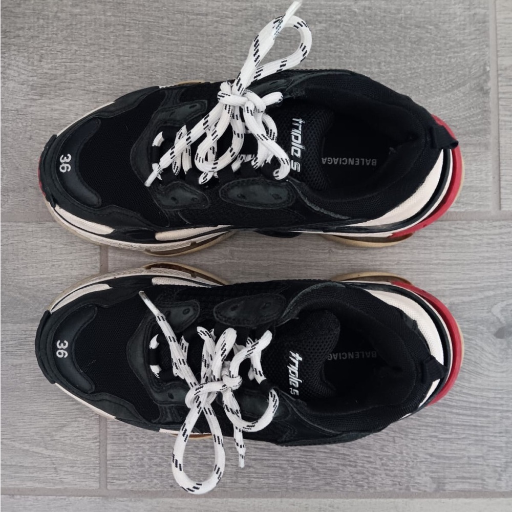 Balenciaga tripleS